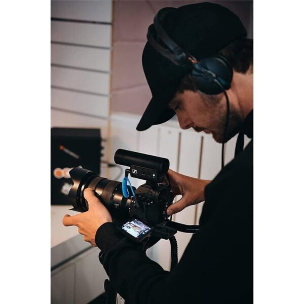2-144.jpg Sennheiser HD 25 SPECIAL EDITION Closed-Back On-Ear DJ & Monitoring Headphones | Rotatable Capsule for Single-Ear Listening | Exclusive Carry Case & Velour Ear Pads | Black (509271)