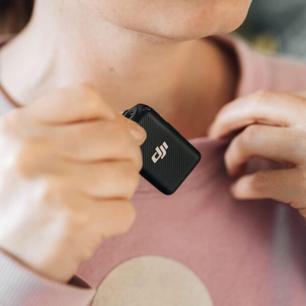 61-VCpaLHDL._AC_SL1500_.jpg DJI Mic (1 TX + 1 RX), Wireless Lavalier Microphone, 250m (820 ft.) Range