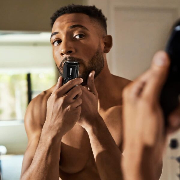 711Mq2nVjAL._AC_SL1500_.jpg MANSCAPED® The Beard Hedger® Premium Men's Beard Trimmer