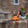 71qSsNpsVRL._AC_SL1500_.jpg Yard Force 7.2V Cordless Edging Grass & Hedge Shear Set with Li-Ion battery and Charger - LH A17