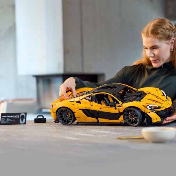 81pp2evraSL._AC_SL1500_.jpg LEGO Technic McLaren P1-42172